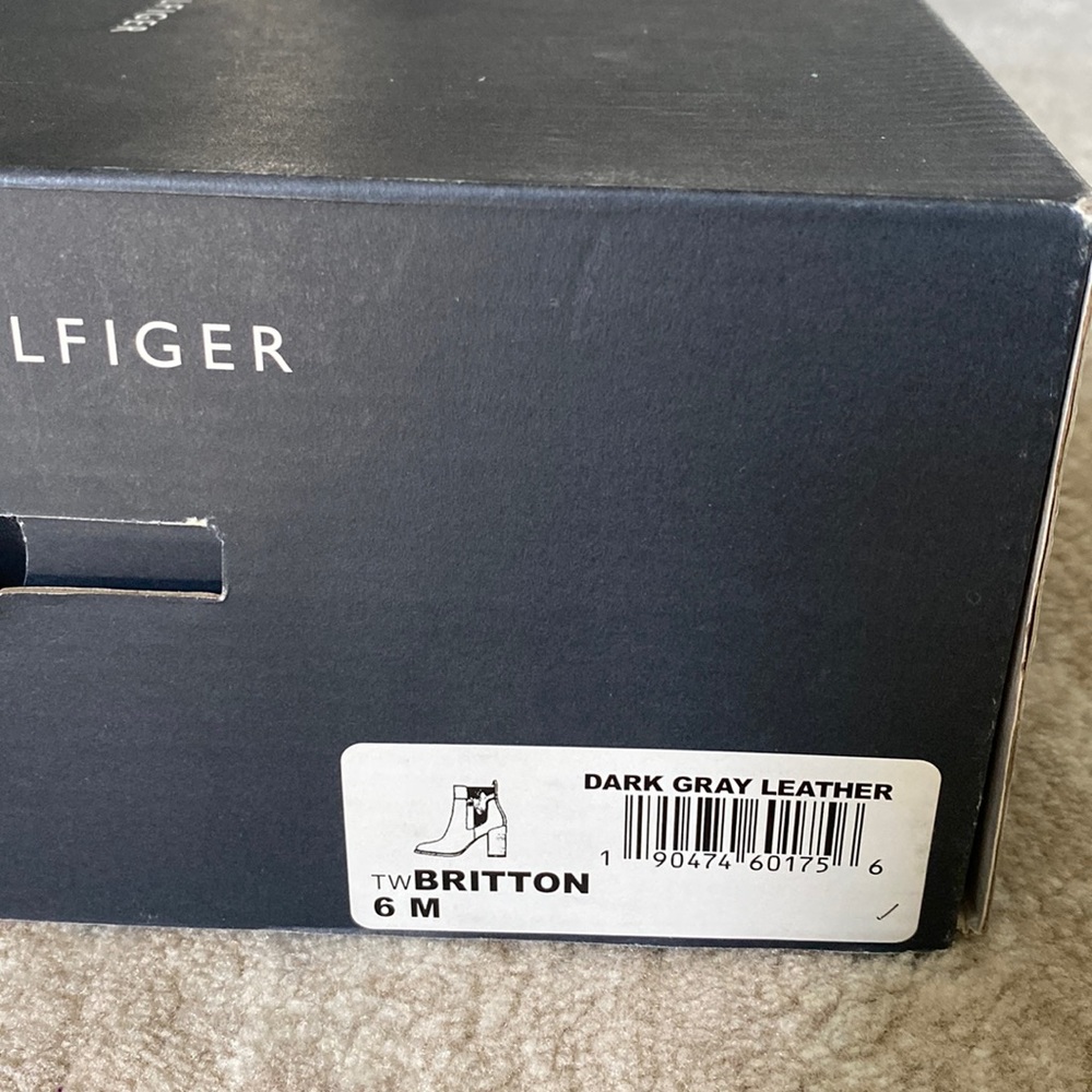 Tommy Hilfiger Britton Boot - Picture 11 of 11